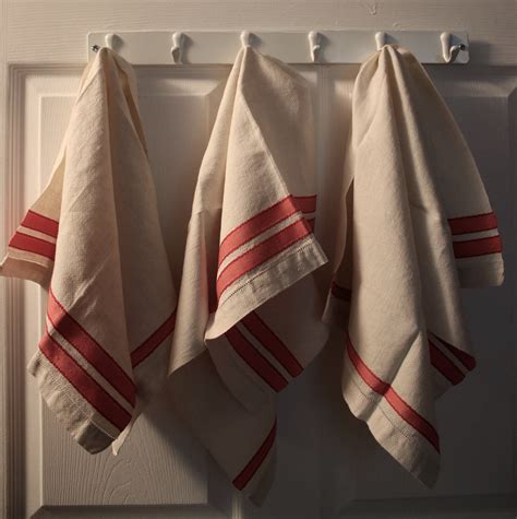 Magic Linen Tea Towels: The Ultimate Tool for Spills and Stains